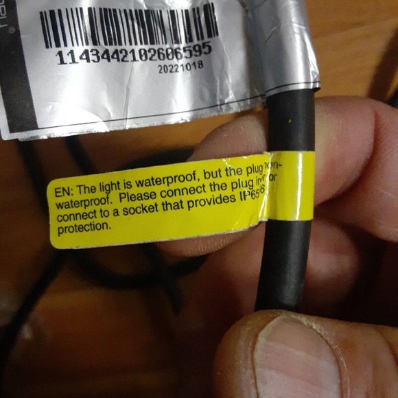 3 Pcs. Used Smart Led Flood Light RGB Outdoor Spotlight Lamp Tuya WiFi IP66 - Picture 6 of 7